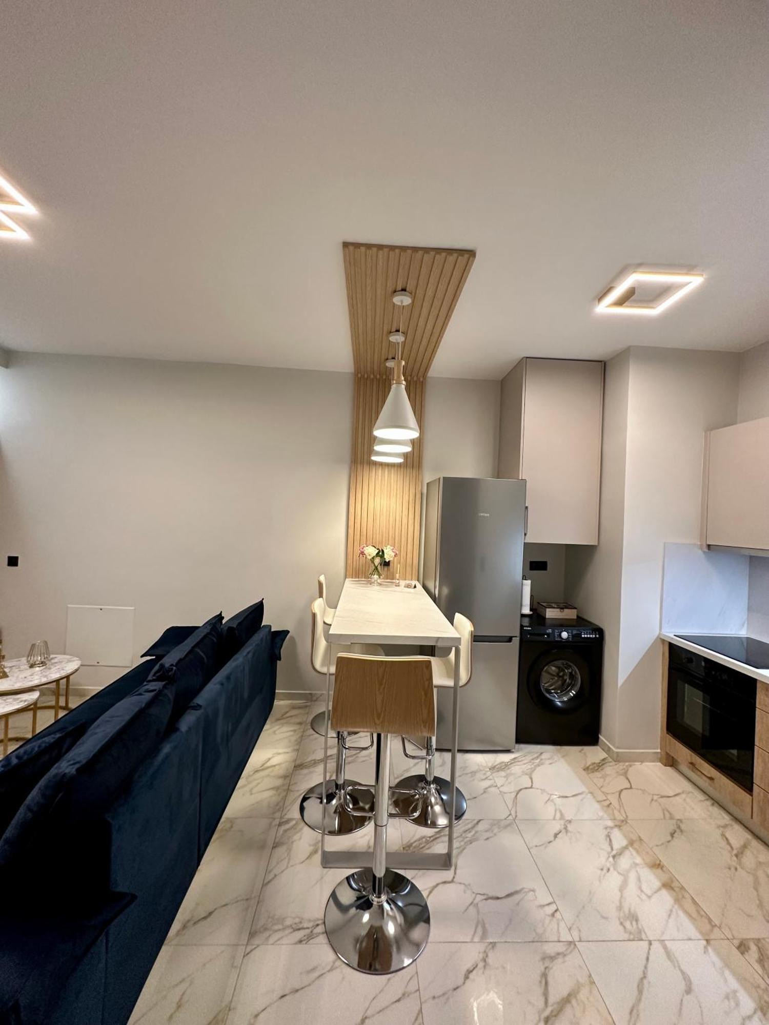 Klelia Golden Apartment